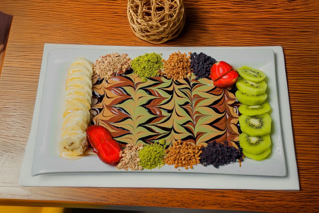 Fruit crepe