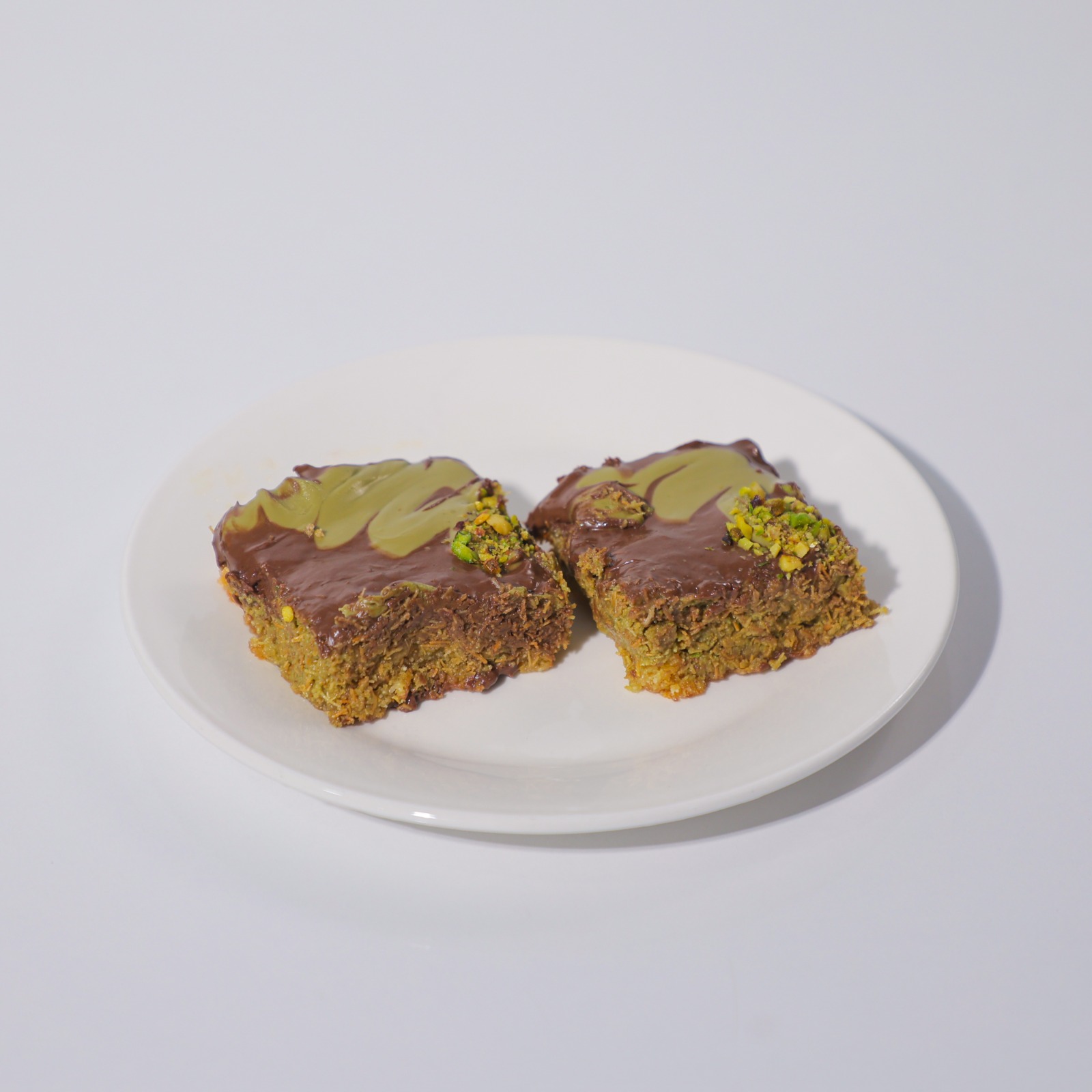 Dubai Basbousa