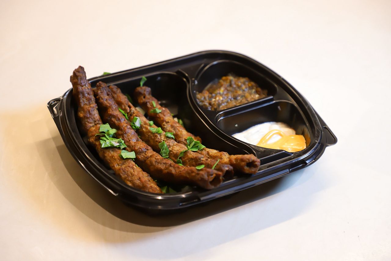 Kebab plate meal - 4 skewers
