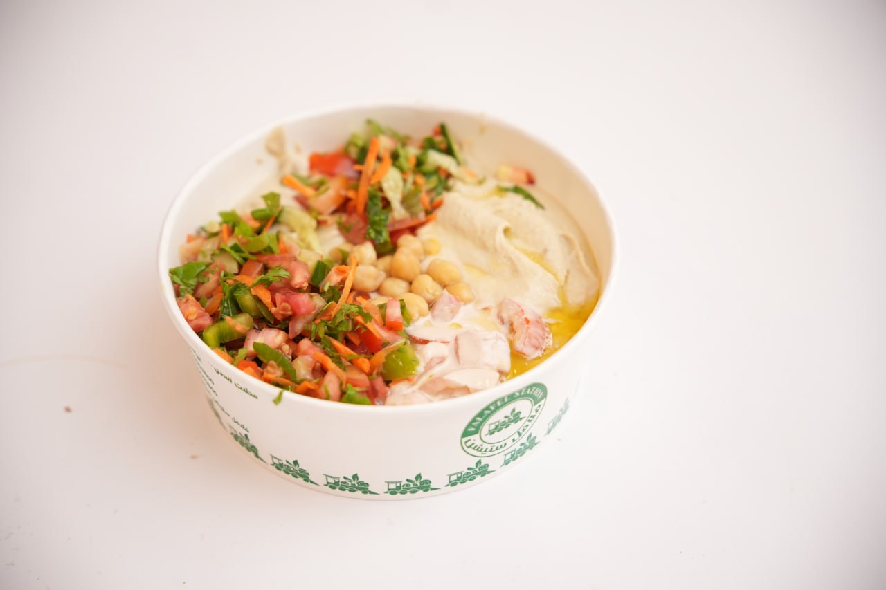 Large mixed salad plate