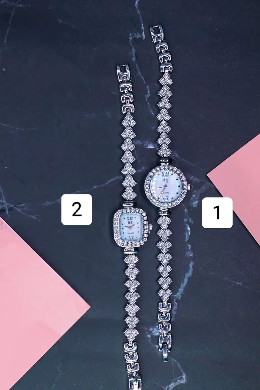 1 round women's watch
