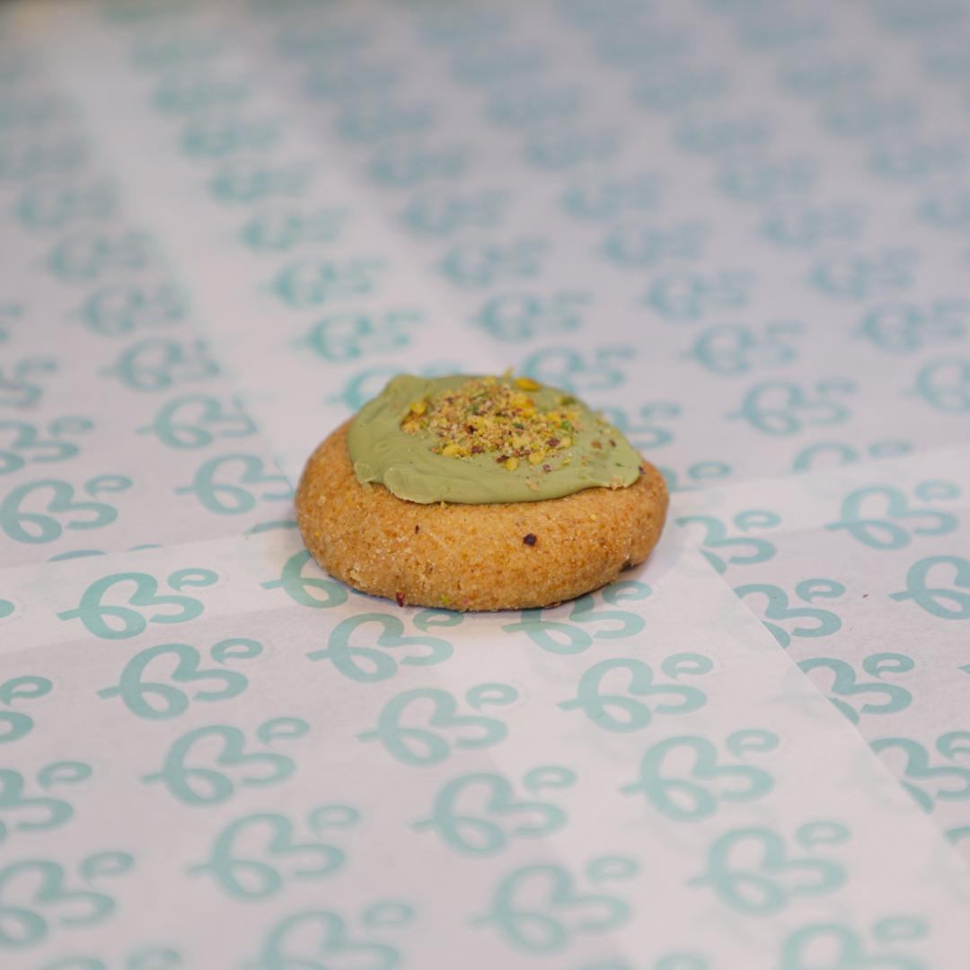 Pistachio Ghriba - 180 Calories