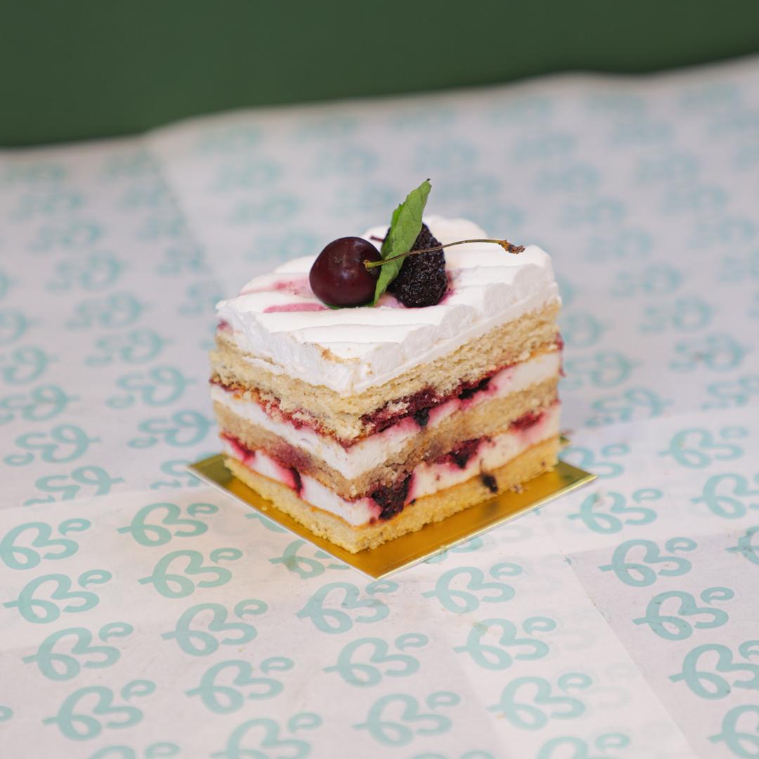 Fruit Cake - 170 Calories
