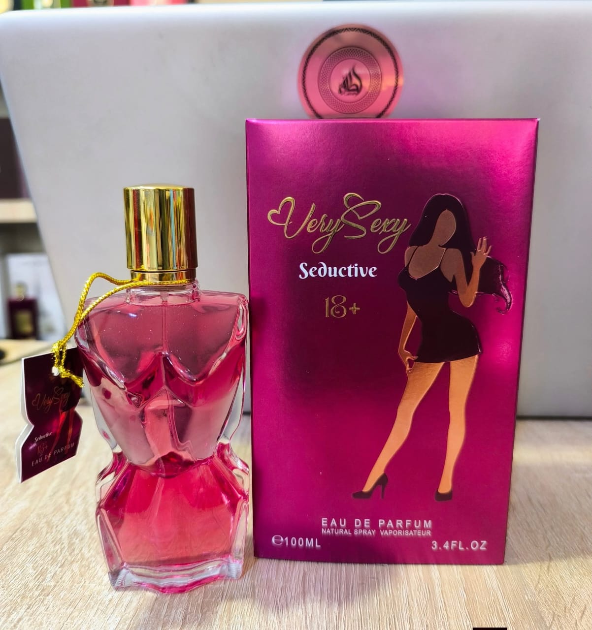 عطور فرمونية نسائية - 100 مل