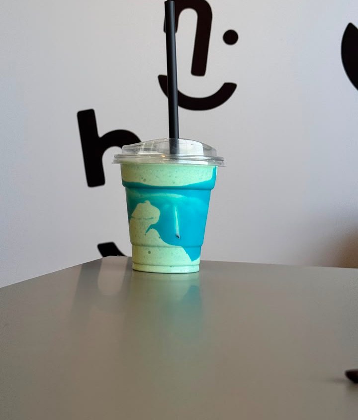 Gum Milkshake