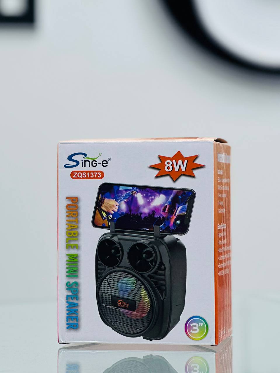Phone holder luminous speaker