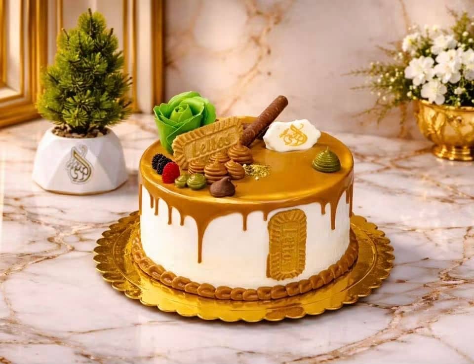 Cake with almond, chocolate and Nutella filling