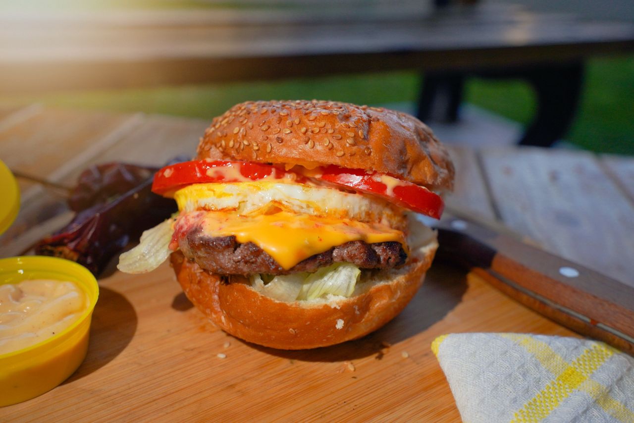 Beef burger with egg