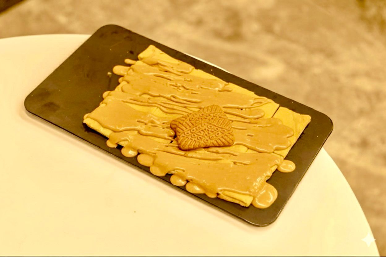 Lotus Crepe
